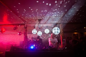 Moodswings dj booth